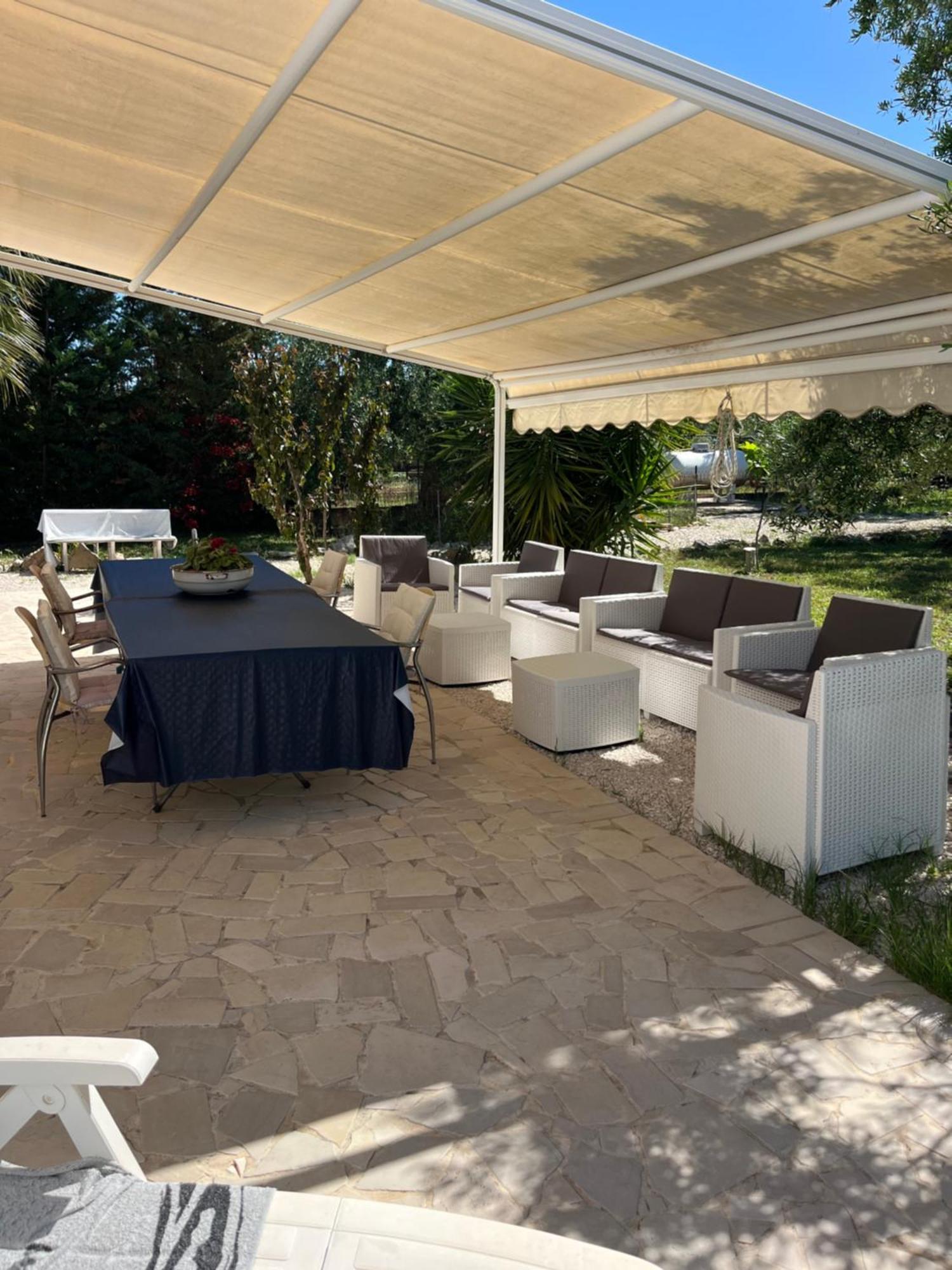 B&B Villa Mediterranee Con Parking Space Trani Exterior foto